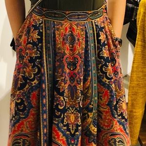 Vintage High Waisted Midi Skirt with Pockets